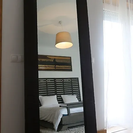 Ferrel Surf House Ostello